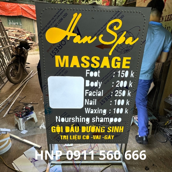 Biển Quảng Cáo Spa Đứng 